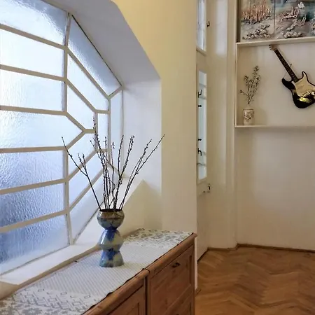 Elegance In The Heart Appartamento Budapest